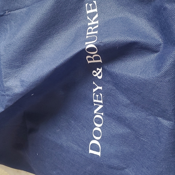 Dooney & Bourke White Pebbled Leather Large Davis Tassel Shopper Tote Bag Purse - Picture 12 of 15